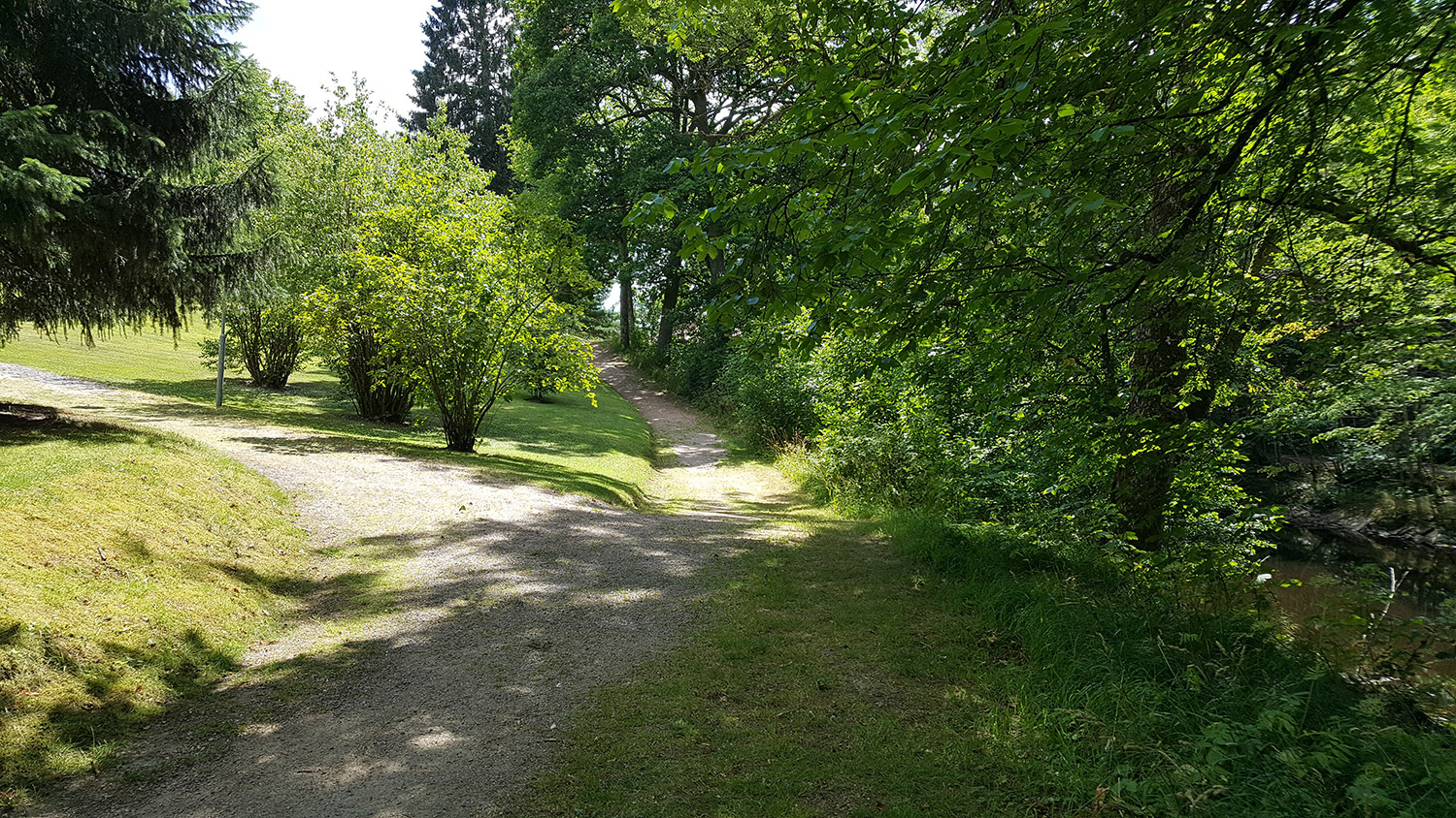 På promenad i Juli.